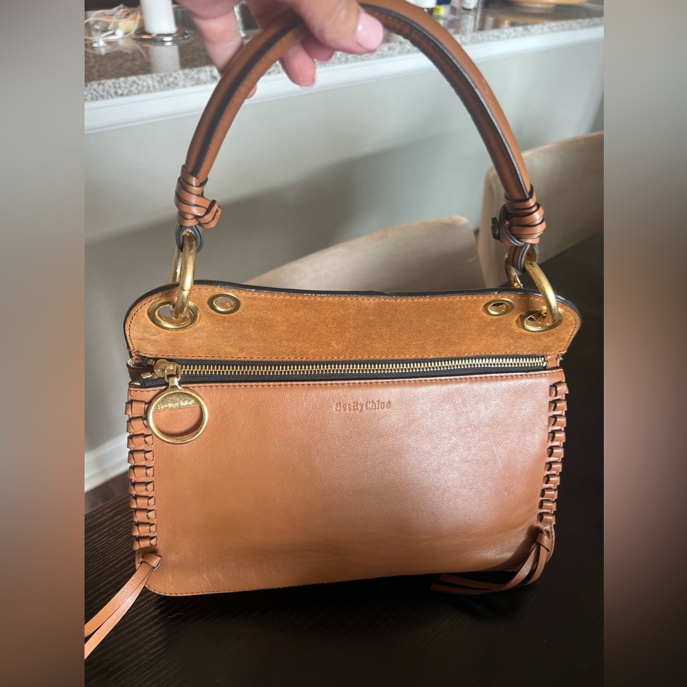 See By Chloe Tan Leather Shoulder Bag